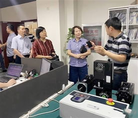 面对面 手把手 孵化器精准服务